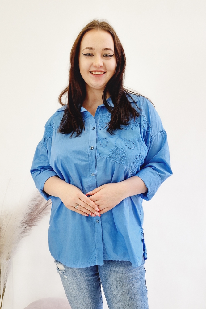 Sklep internetowy NeliNo Koszula Oversize z Haftem Niebieska - obrazek 2