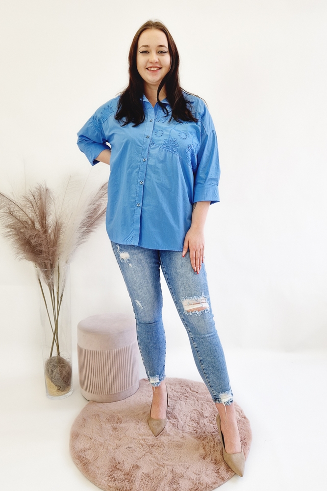 Sklep internetowy NeliNo Koszula Oversize z Haftem Niebieska - obrazek 5