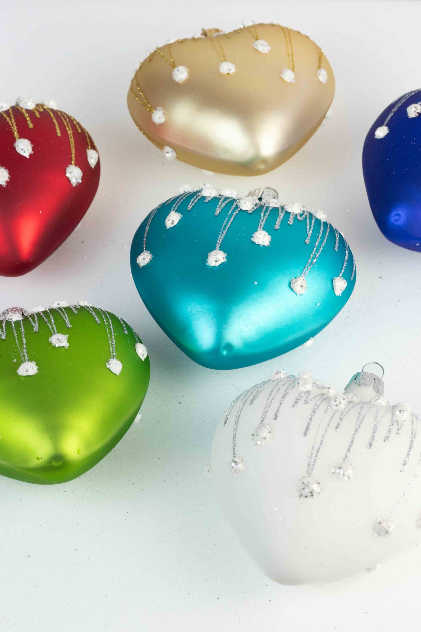 Sklep internetowy NeliNo Bombka Choinkowa Ciemno Niebieskie Serduszko - 1 sztuka - obrazek 2