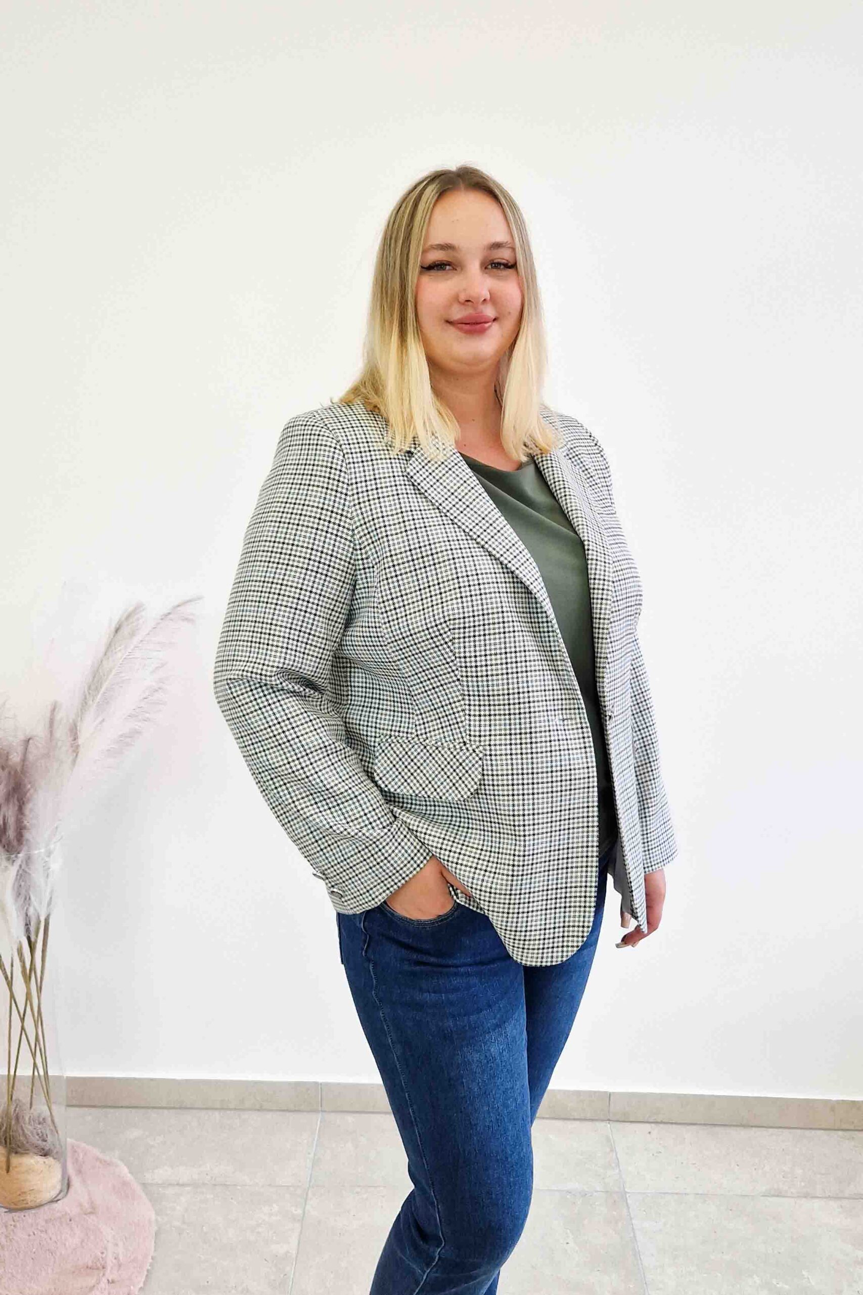 Sklep internetowy NeliNo Elegancka Marynarka w Kratę Damska Granatowo-Zielona - obrazek 6