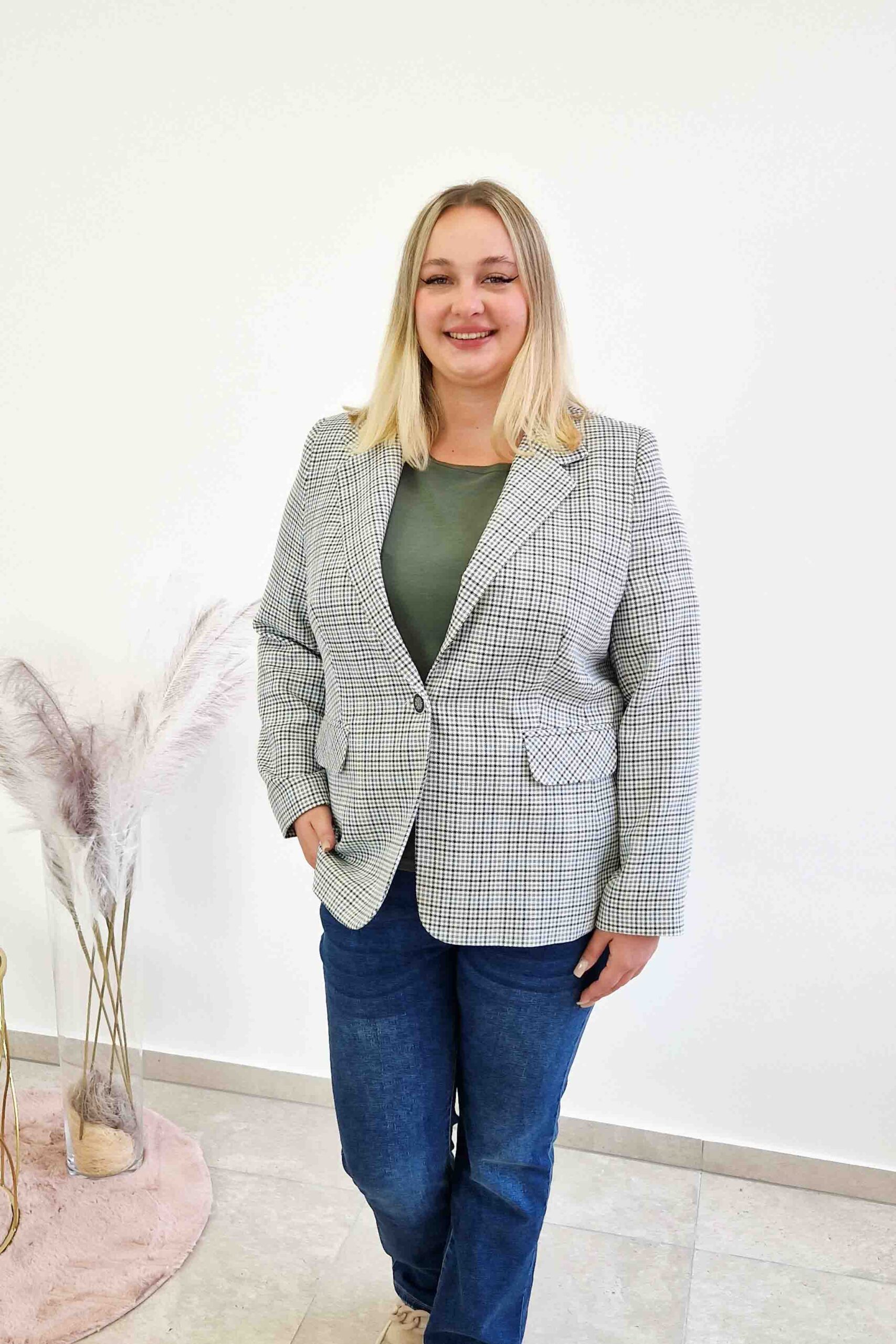 Sklep internetowy NeliNo Elegancka Marynarka w Kratę Damska Granatowo-Zielona