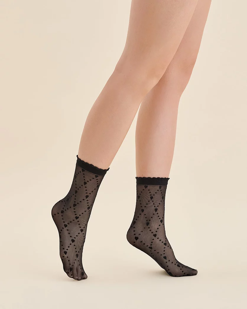 Sklep internetowy NeliNo Skarpetki Damskie w Kropki i Serduszka Suni Czarne