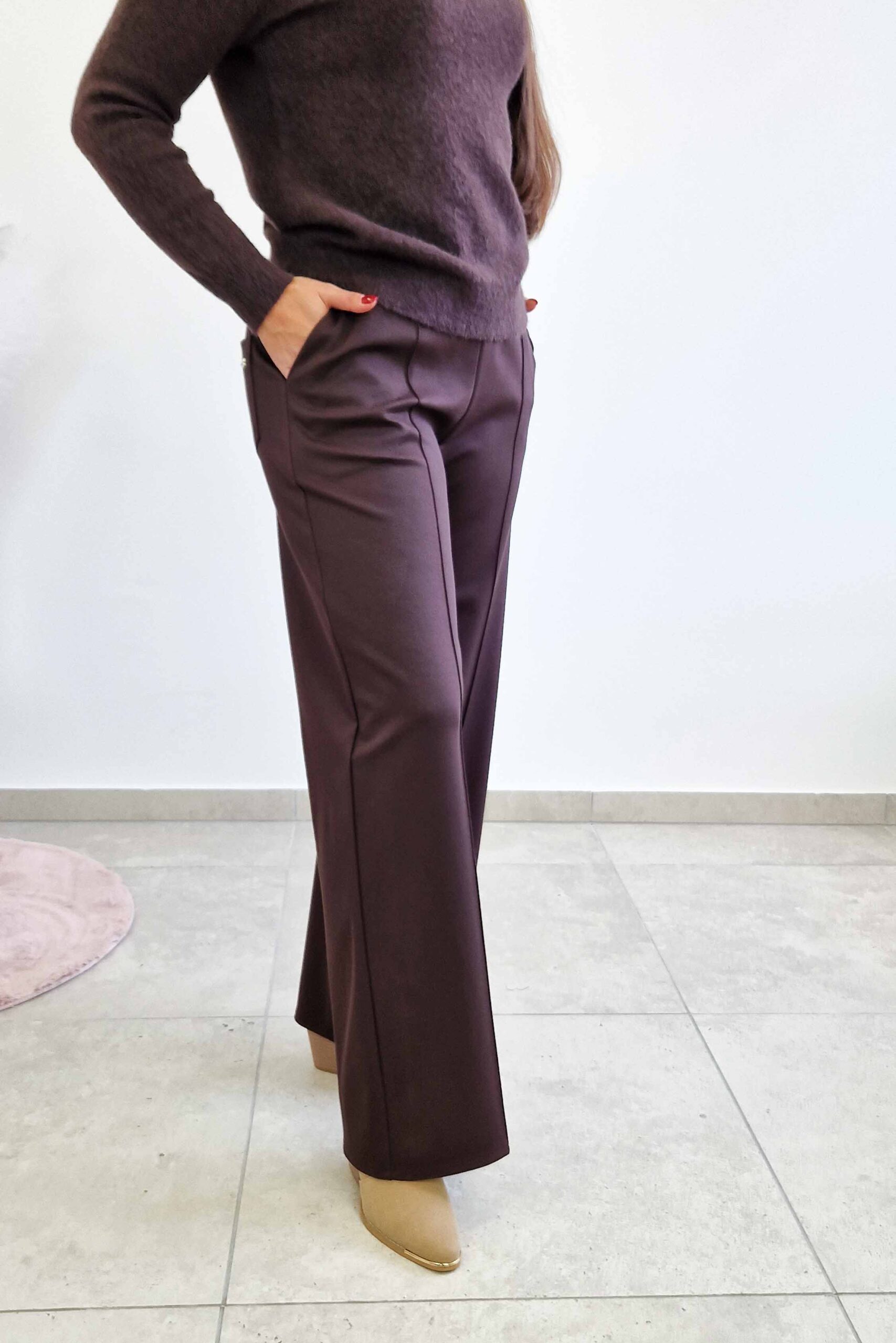 Sklep internetowy NeliNo Simili Spodnie Damskie z Szeroką Nogawką w Kant Czekoladowe - obrazek 3