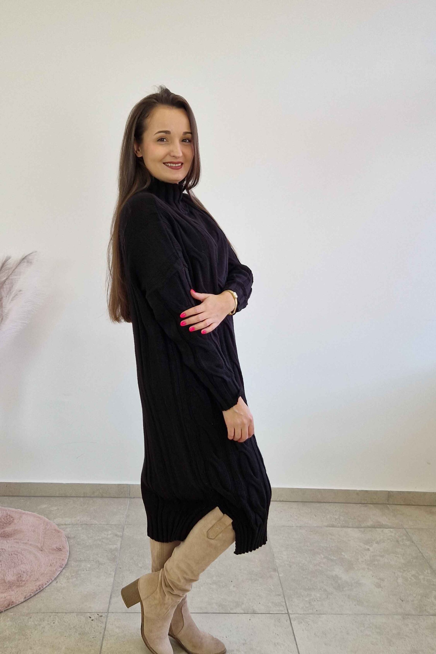 Sklep internetowy NeliNo Sukienka Półgolf MIDI Czarna - obrazek 4