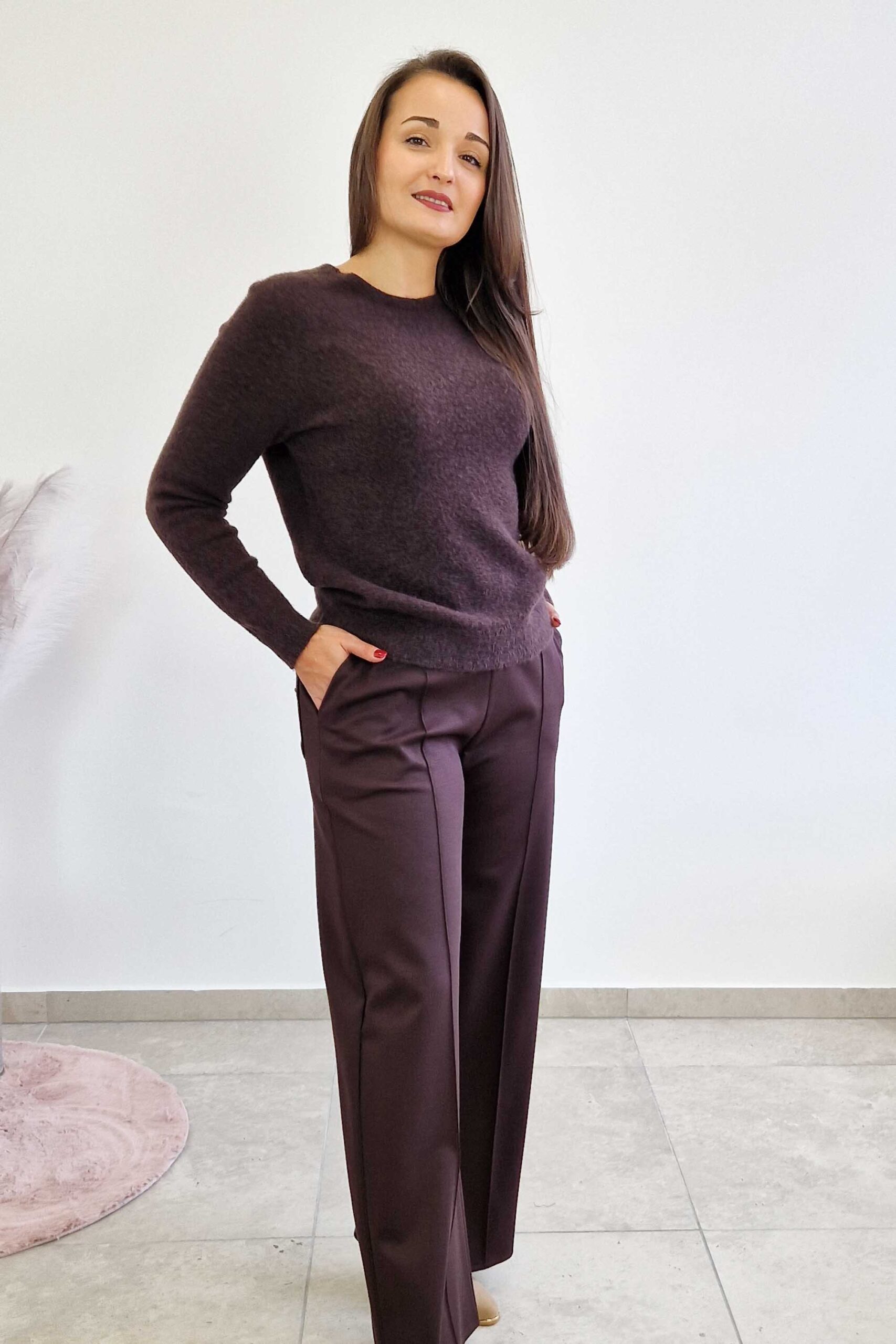 Sklep internetowy NeliNo Sweter Damski Baby Alpaca z Długim Rękawem Czekoladowy - obrazek 2