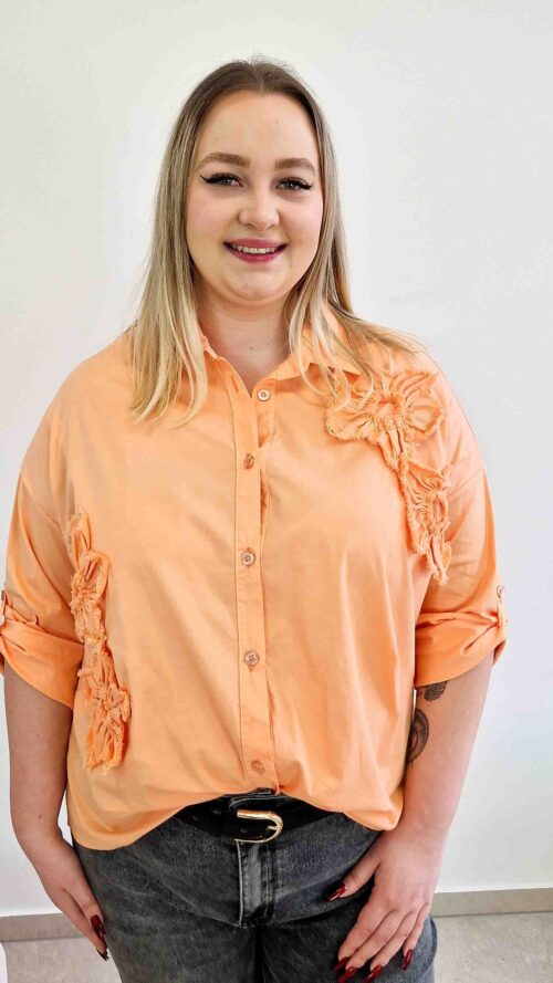 Bawełniana Koszula Damska Oversize z Kwiatami 3D Brzoskwiniowa